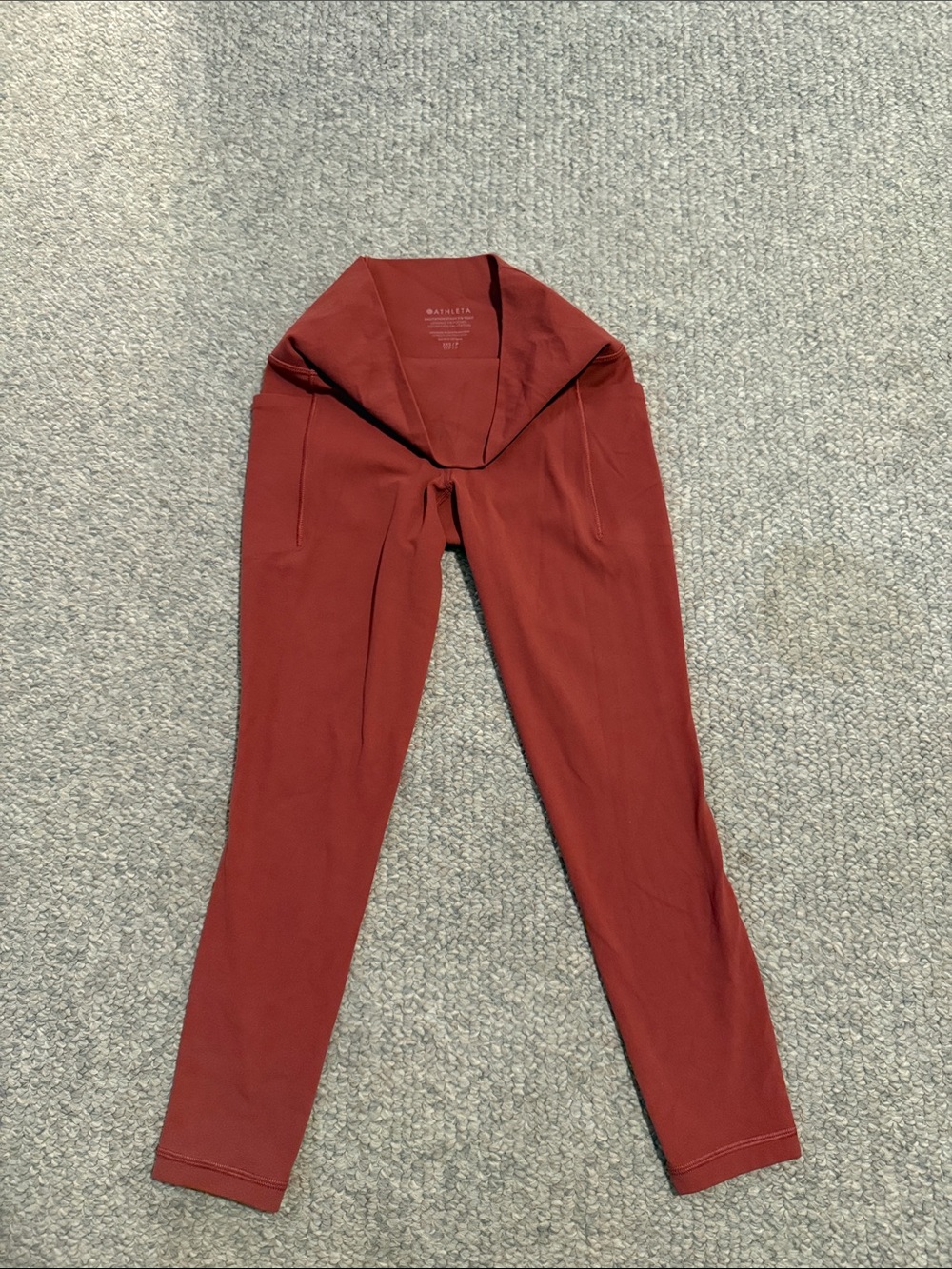 Athleta Women's salutation stash 7/8 Leggings with pockets